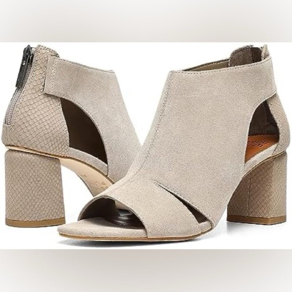 Donald Pliner Women's PERRA Heeled‎ Sandal Light Taupe size 8